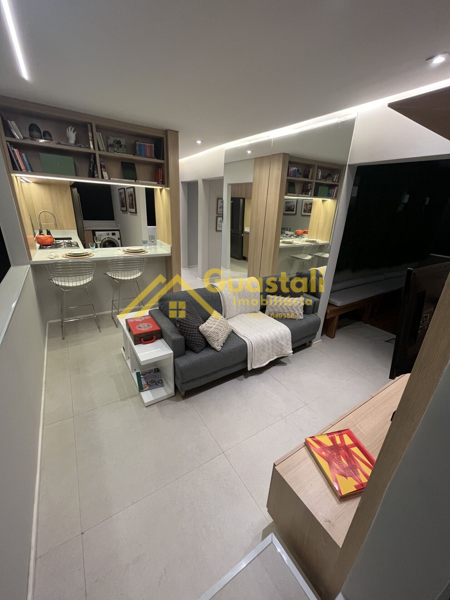 Apartamento à venda com 2 quartos, 53m² - Foto 2