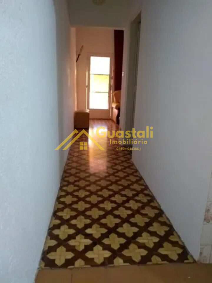 Casa à venda com 1 quarto, 60m² - Foto 6