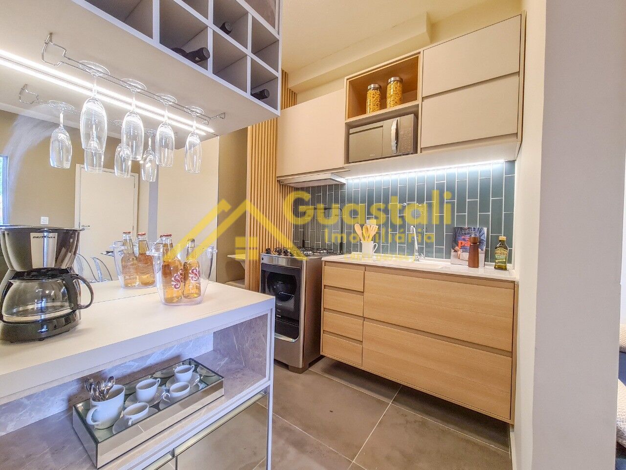 Apartamento à venda com 2 quartos, 45m² - Foto 3