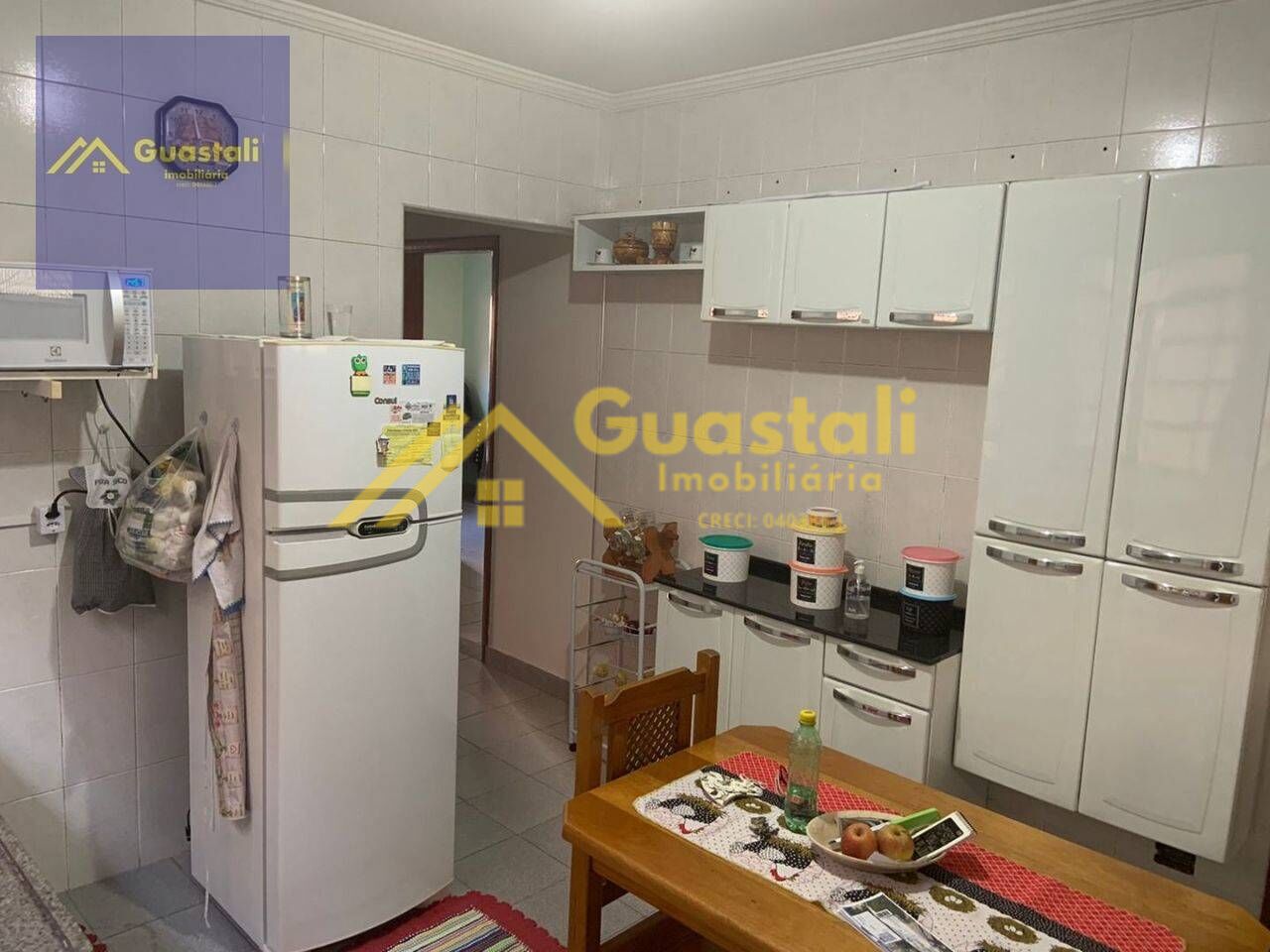 Casa à venda com 2 quartos, 210m² - Foto 6