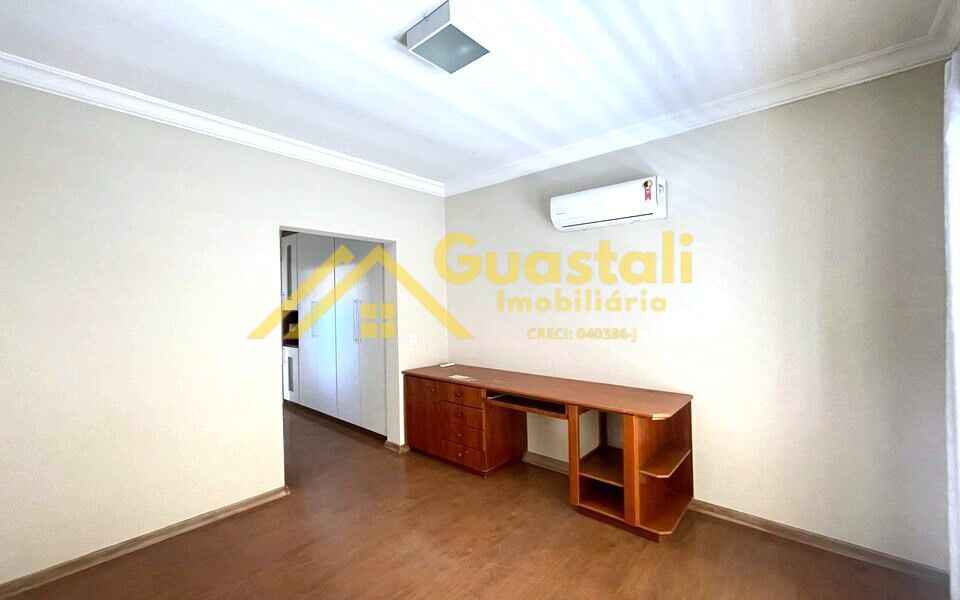 Casa de Condomínio à venda com 3 quartos, 215m² - Foto 14