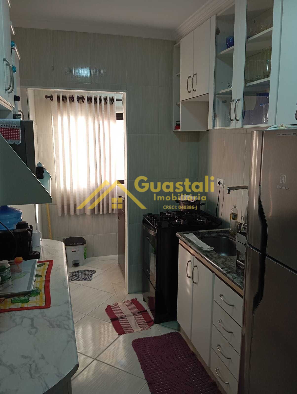 Apartamento à venda com 2 quartos, 62m² - Foto 7