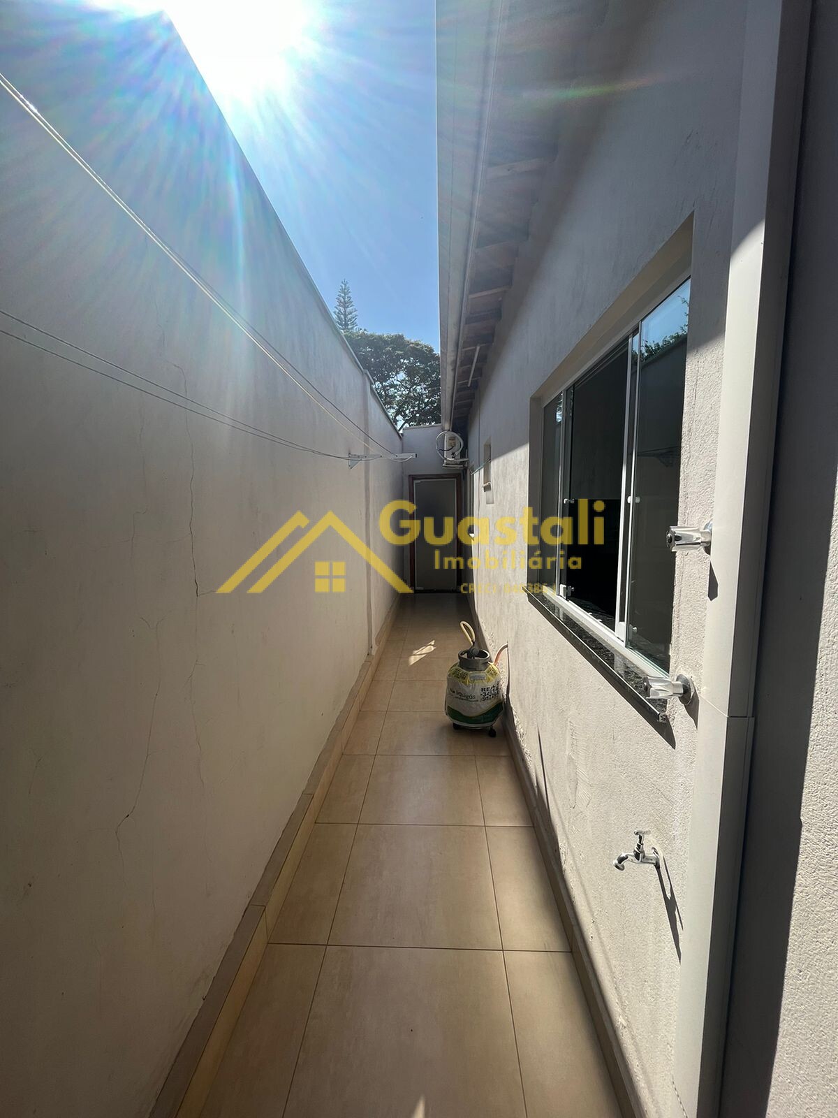 Casa à venda com 2 quartos, 100m² - Foto 12