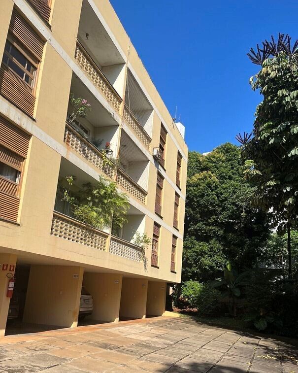 Apartamento à venda com 2 quartos, 108m² - Foto 1