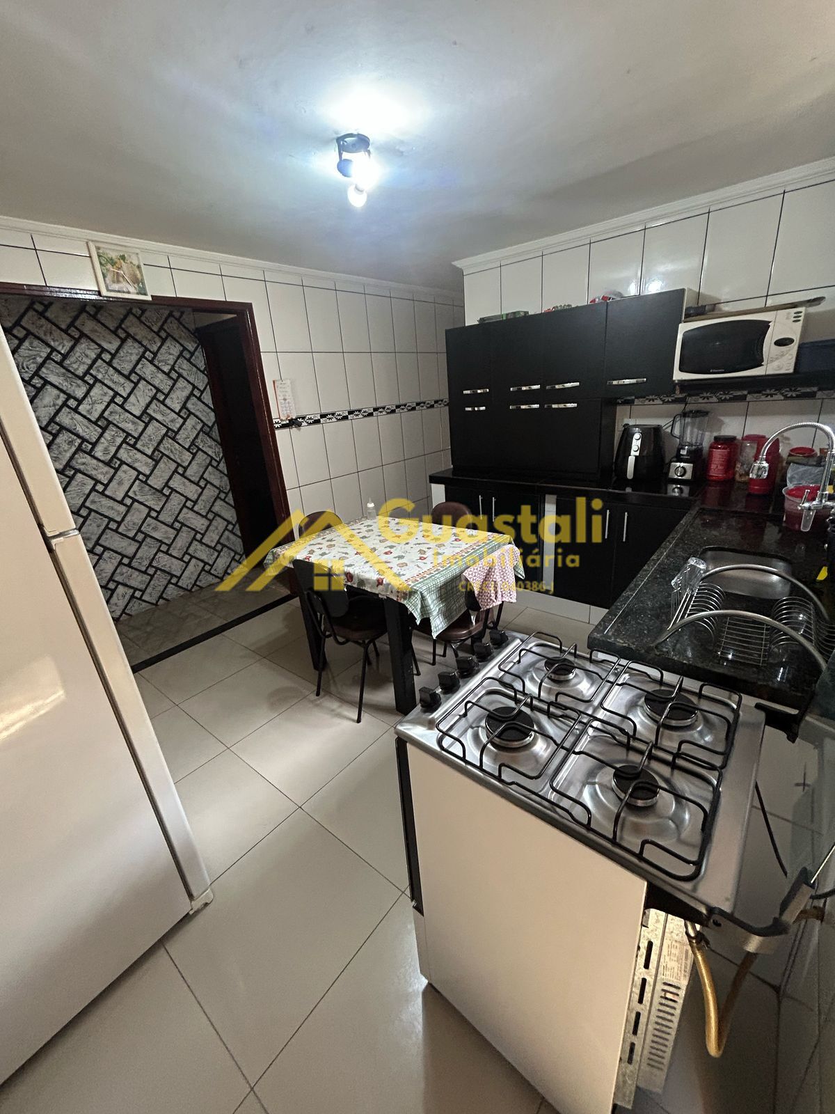 Casa à venda com 4 quartos, 169m² - Foto 6