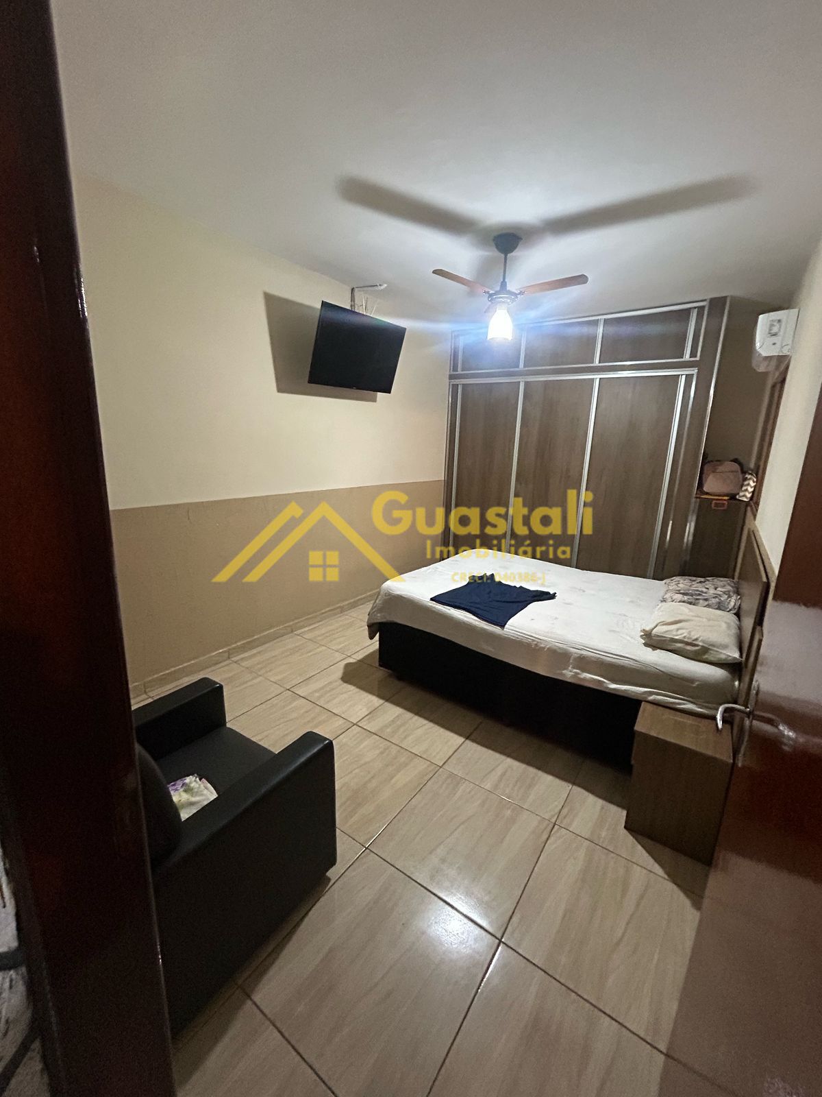 Casa à venda com 4 quartos, 169m² - Foto 7