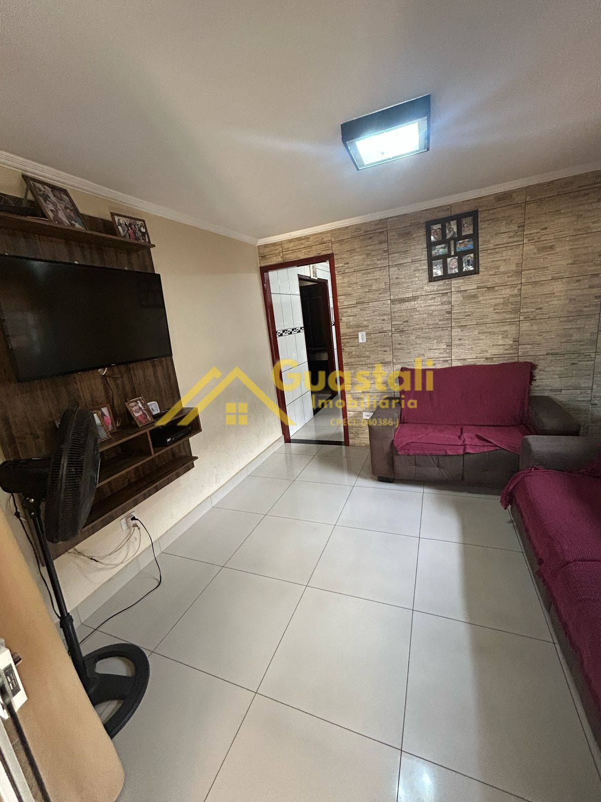 Casa à venda com 4 quartos, 169m² - Foto 4