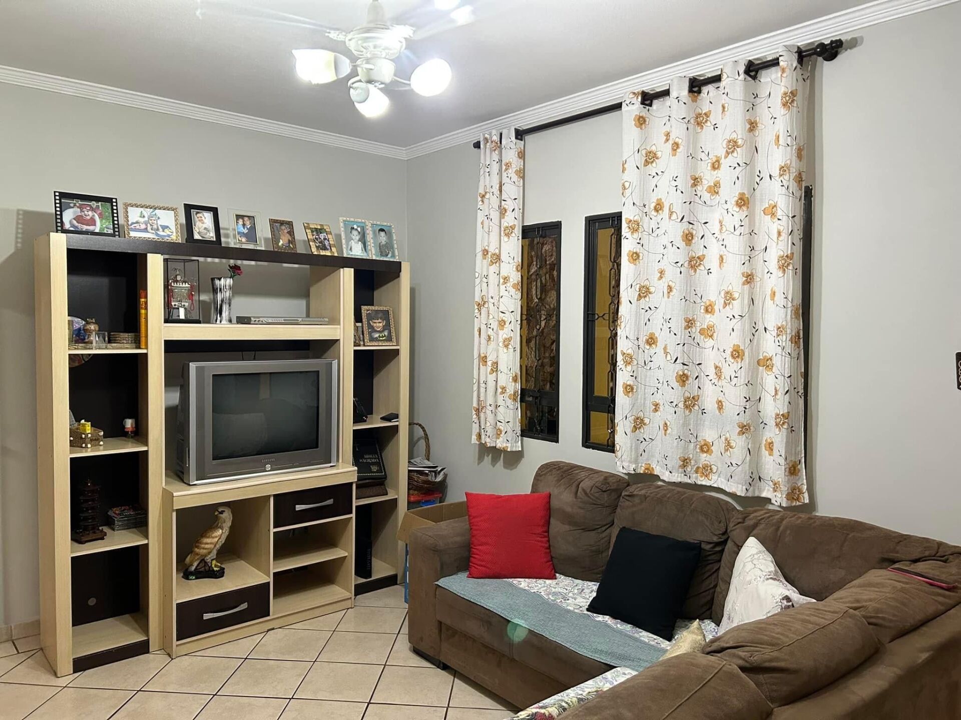 Casa à venda com 3 quartos, 90m² - Foto 3