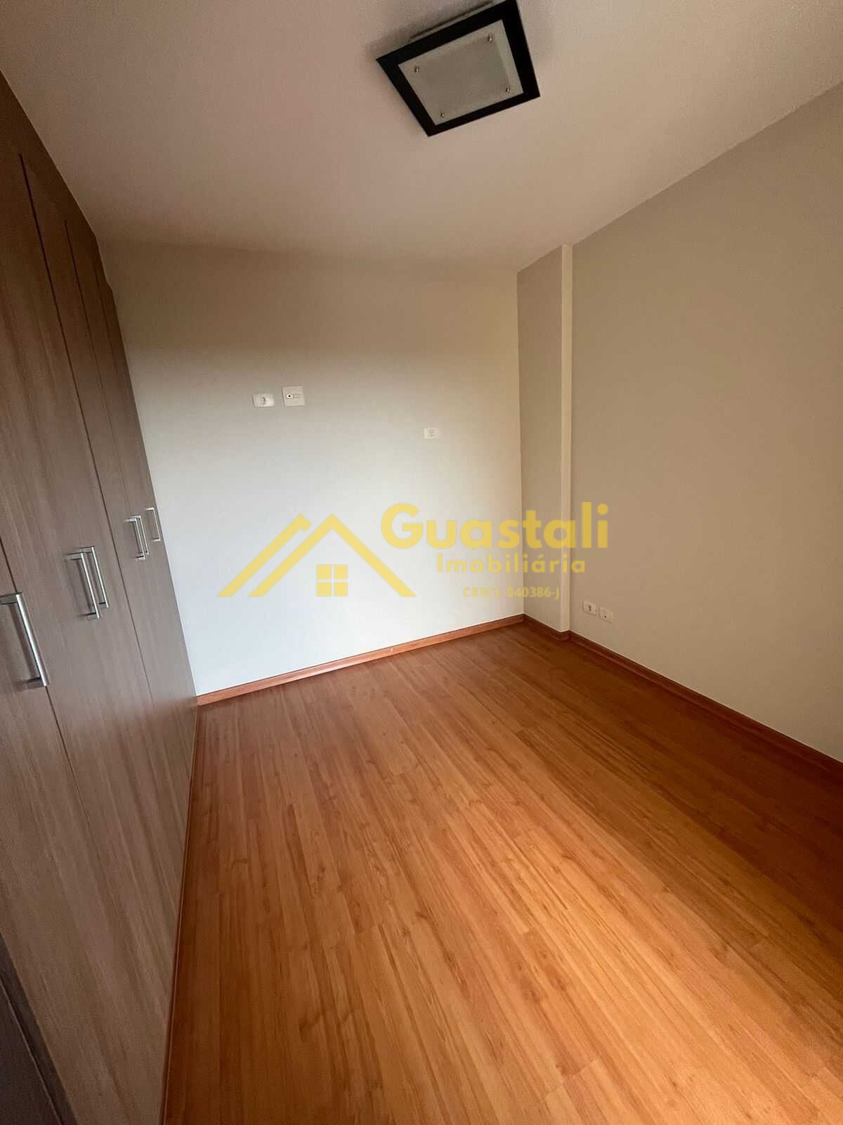 Apartamento à venda com 3 quartos, 85m² - Foto 8