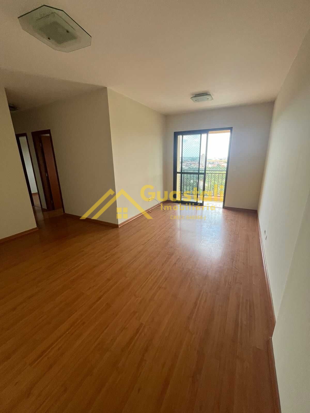 Apartamento à venda com 3 quartos, 85m² - Foto 1