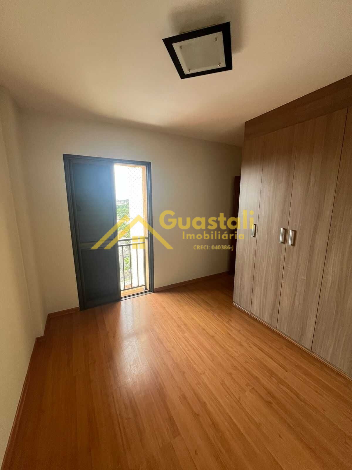 Apartamento à venda com 3 quartos, 85m² - Foto 5