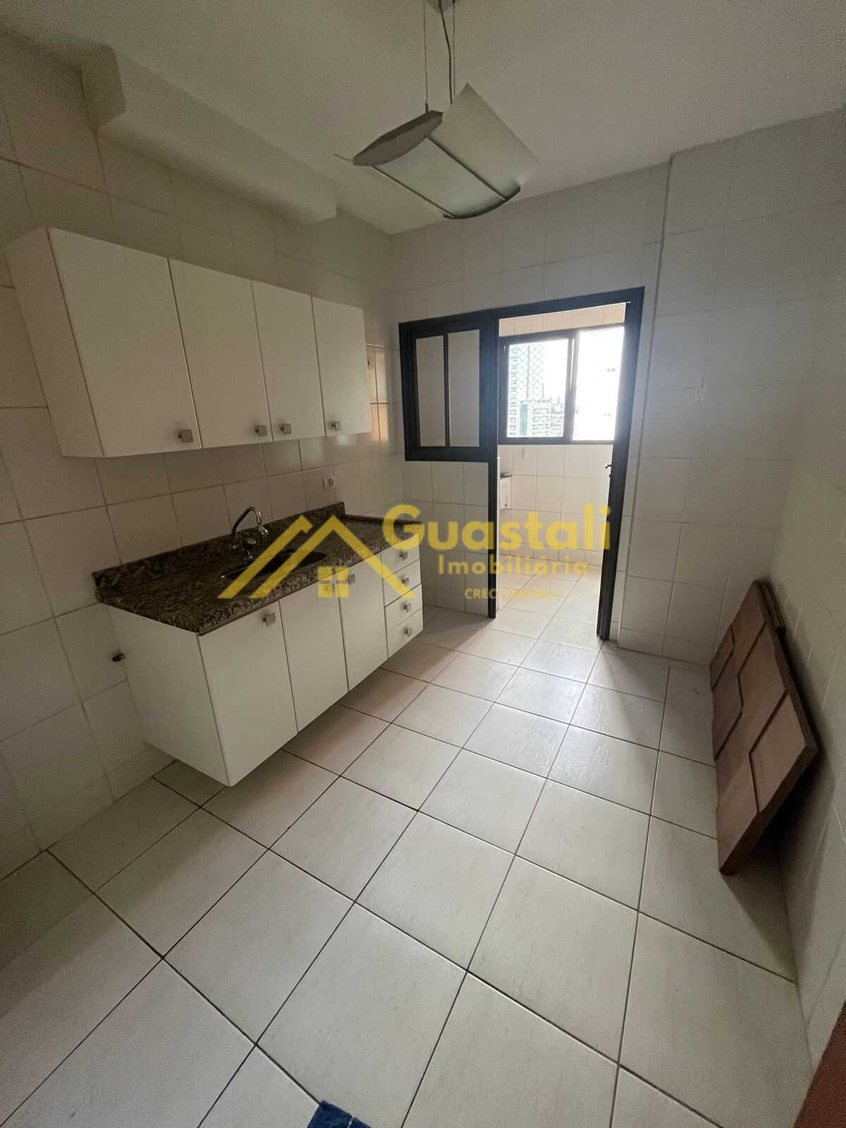 Apartamento à venda com 3 quartos, 85m² - Foto 11