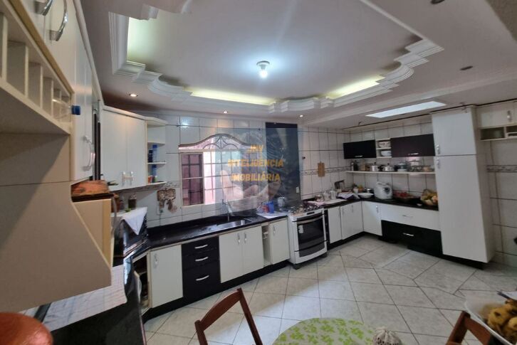 Casa, 4 quartos, 300 m² - Foto 29
