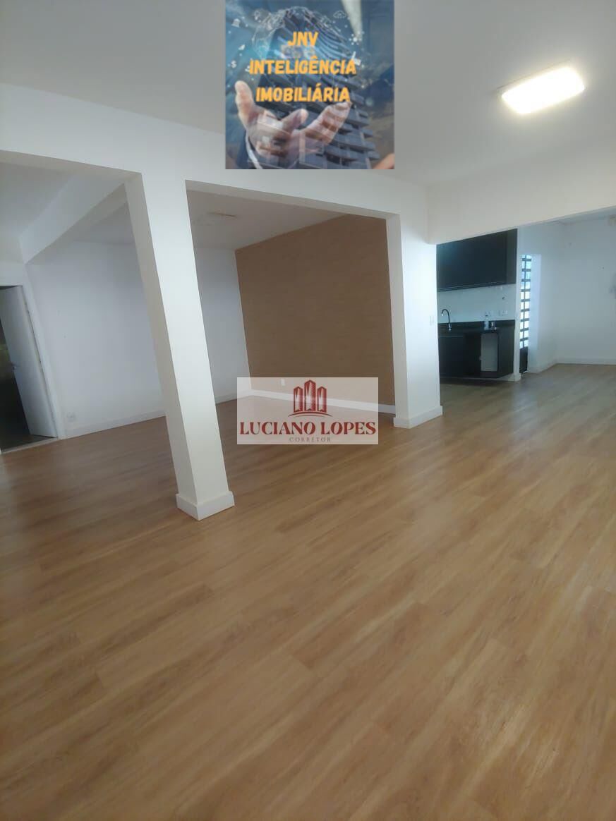 Casa à venda com 3 quartos, 400m² - Foto 2