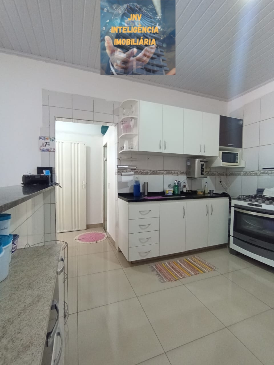 Casa à venda com 2 quartos, 180m² - Foto 6