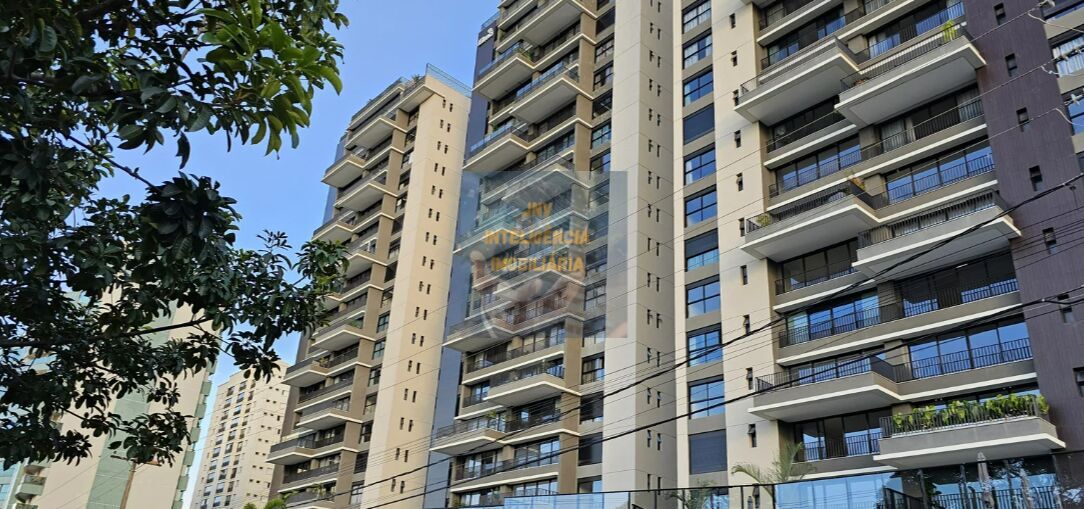 Apartamento, 3 quartos, 147 m² - Foto 1