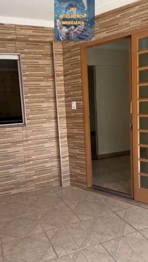 Casa à venda com 3 quartos, 200m² - Foto 4