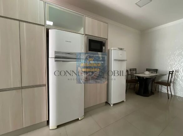 Casa, 4 quartos, 200 m² - Foto 8