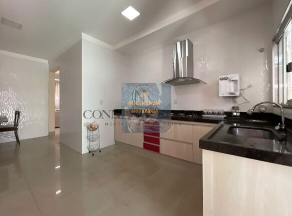 Casa, 4 quartos, 200 m² - Foto 11
