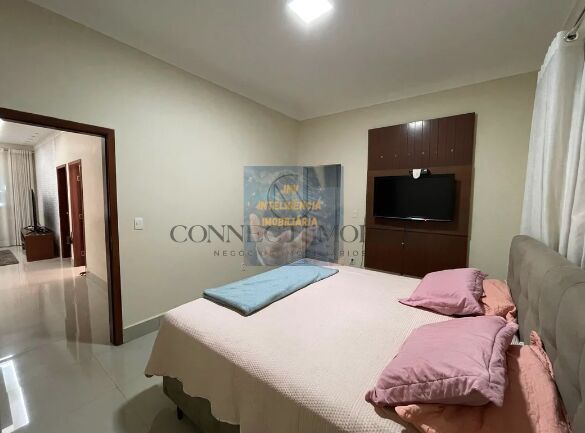 Casa, 4 quartos, 200 m² - Foto 15