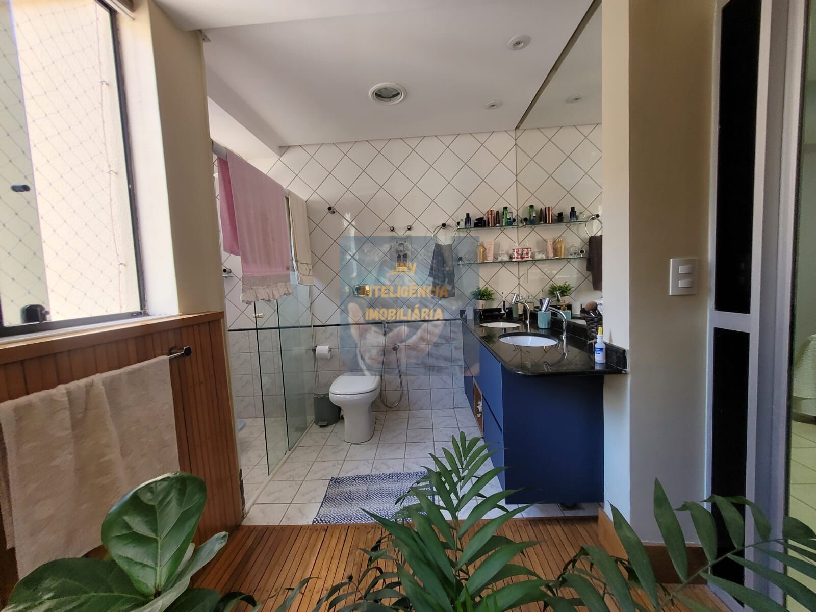 Apartamento alto padrãode frente ao parque de águas claras