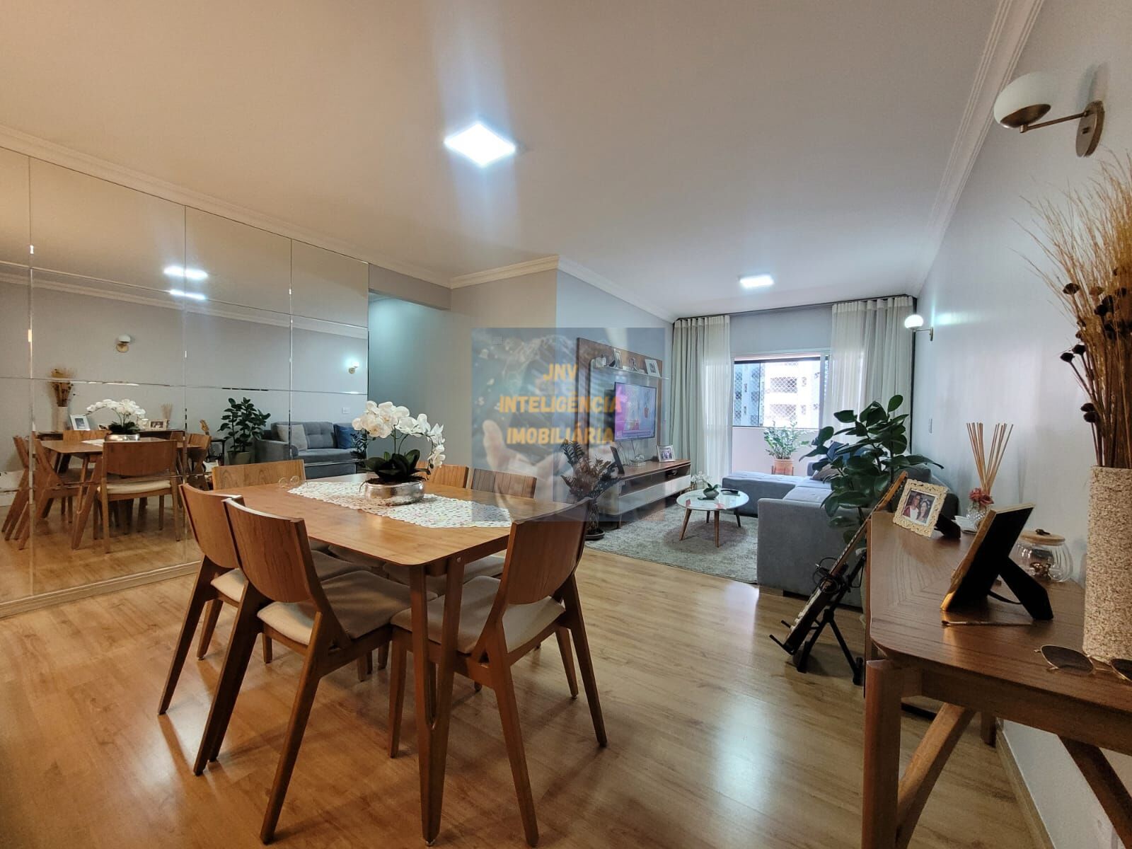 Apartamento alto padrãode frente ao parque de águas claras
