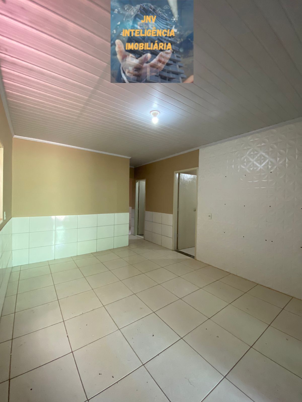 Casa à venda com 3 quartos, 200m² - Foto 2