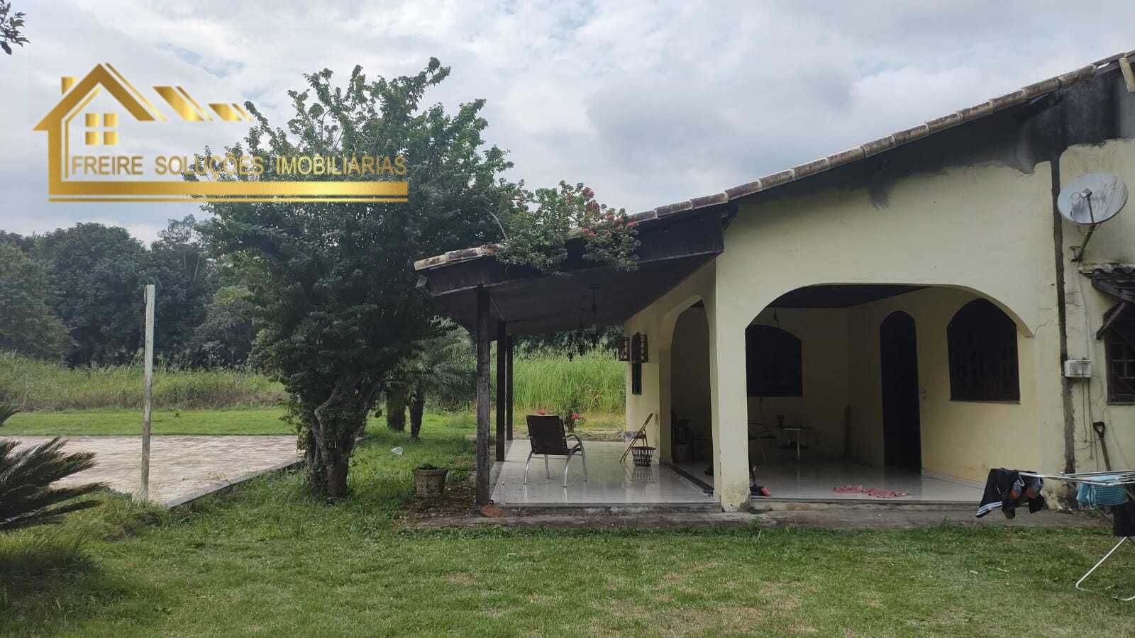 Chácara, 4 quartos, 10000 m² - Foto 1