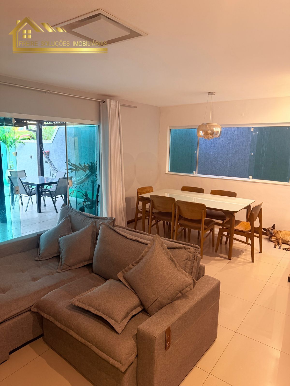 Casa, 4 quartos, 170 m² - Foto 2