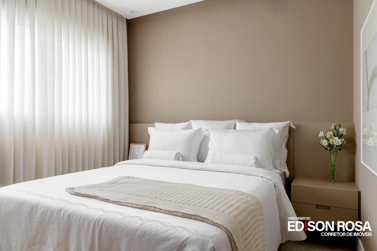 Apartamento Manhattan Home Club à venda em São José SC, Floresta: 3 suítes de 133,05m² com 2 vagas livres mais hobby box de 3,00m² próximo a Florianópolis.