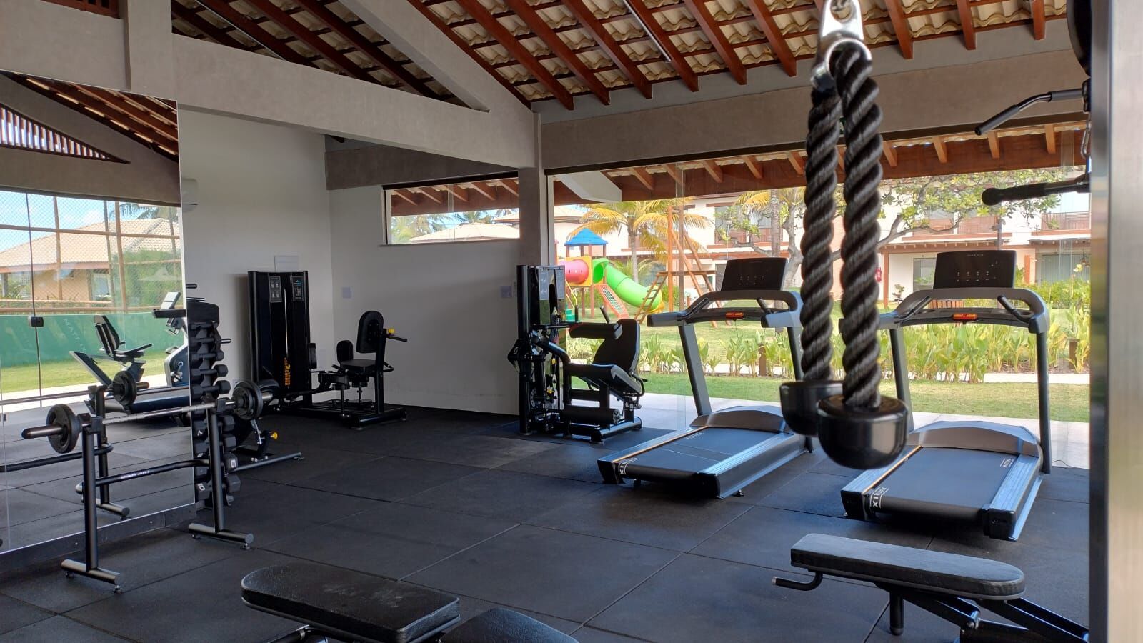 Casa de Condomínio à venda com 4 quartos, 240m² - Foto 30