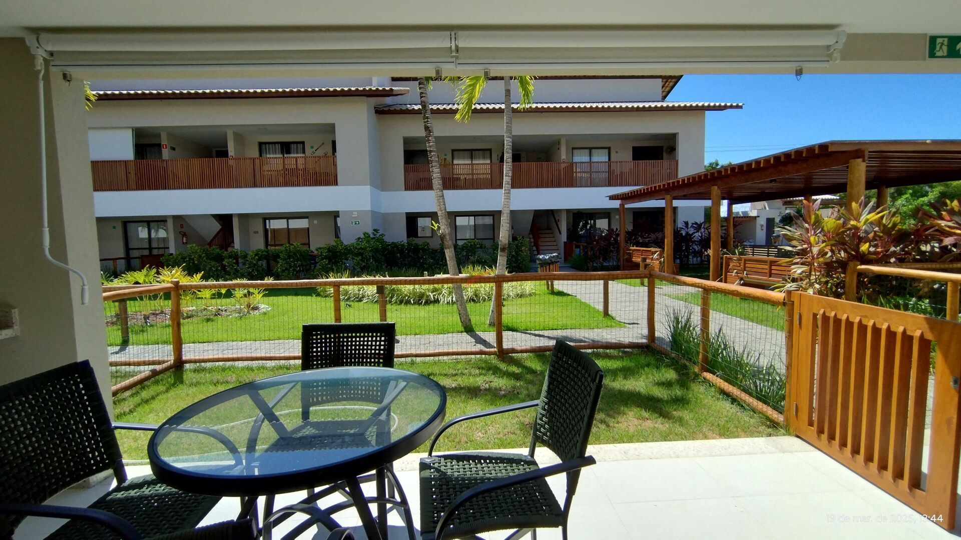 Apartamento à venda com 2 quartos, 75m² - Foto 11