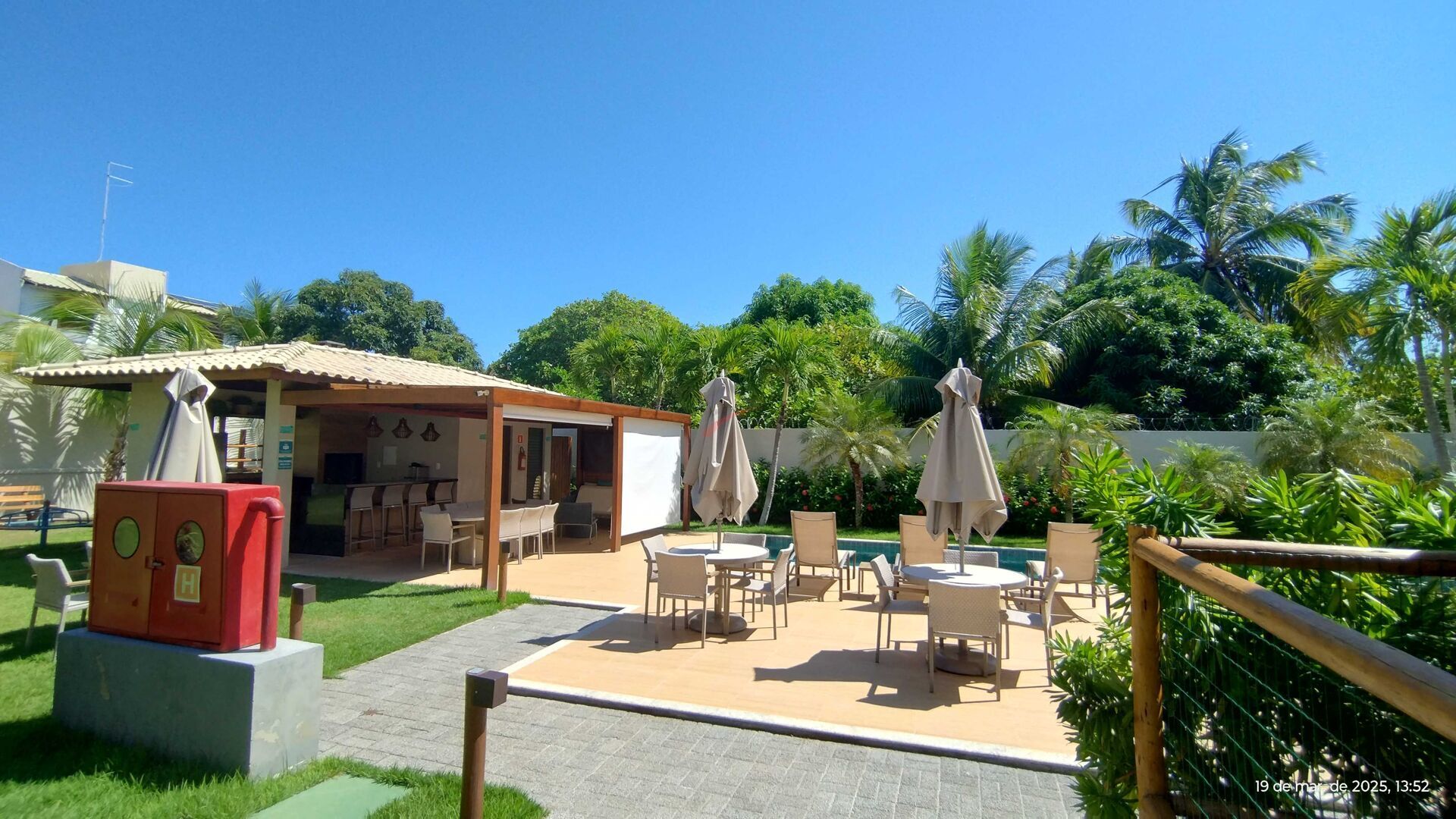 Apartamento à venda com 2 quartos, 75m² - Foto 13