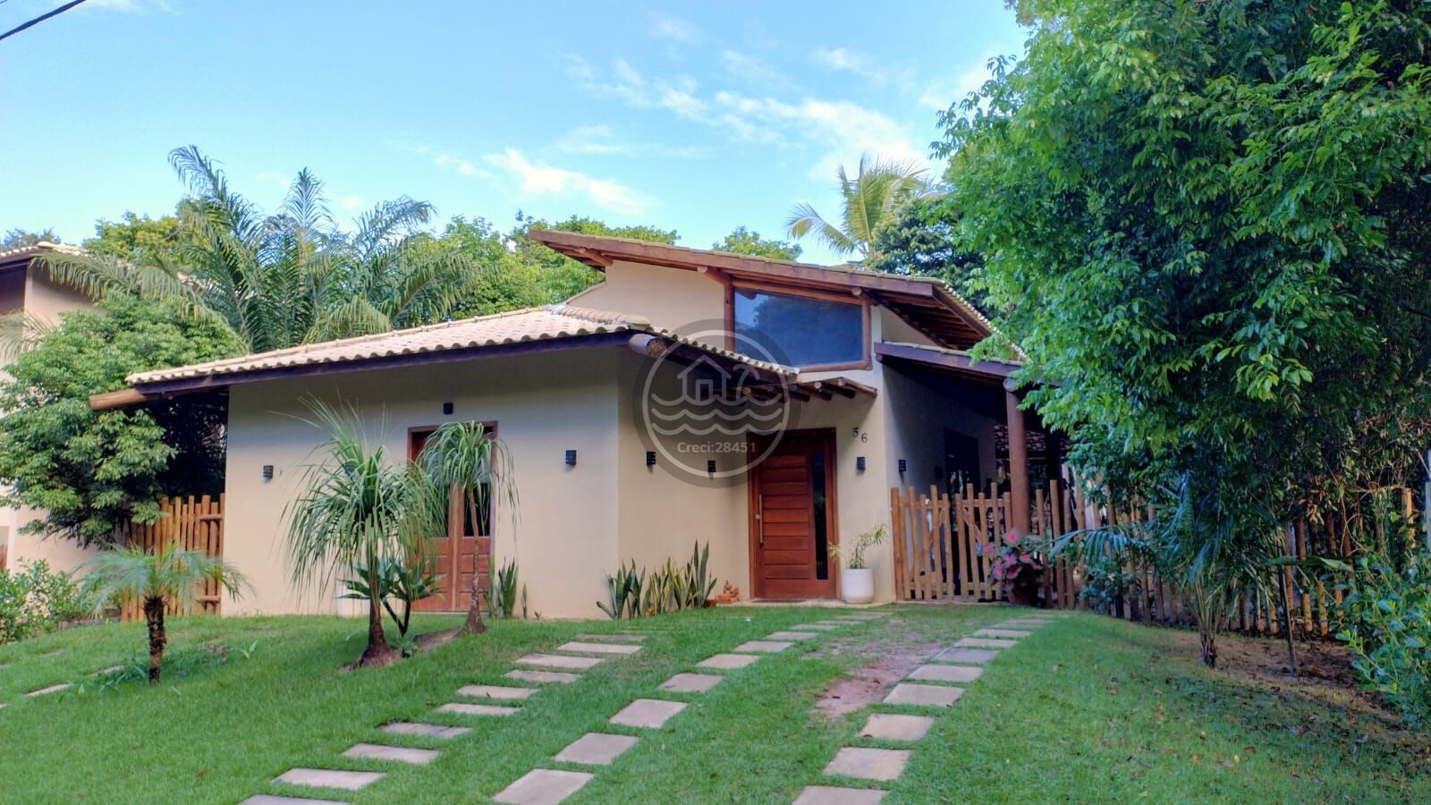 Casa de Condomínio à venda com 3 quartos, 180m² - Foto 1