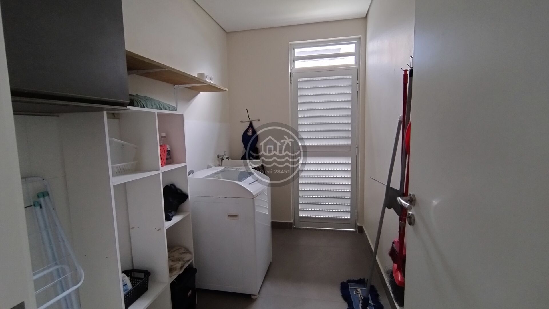 Casa de Condomínio à venda com 3 quartos, 220m² - Foto 25