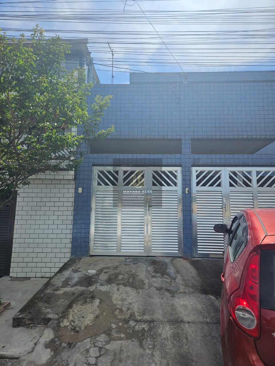 Casa com suíte e garagem no Parque Continental em São Vicente para venda