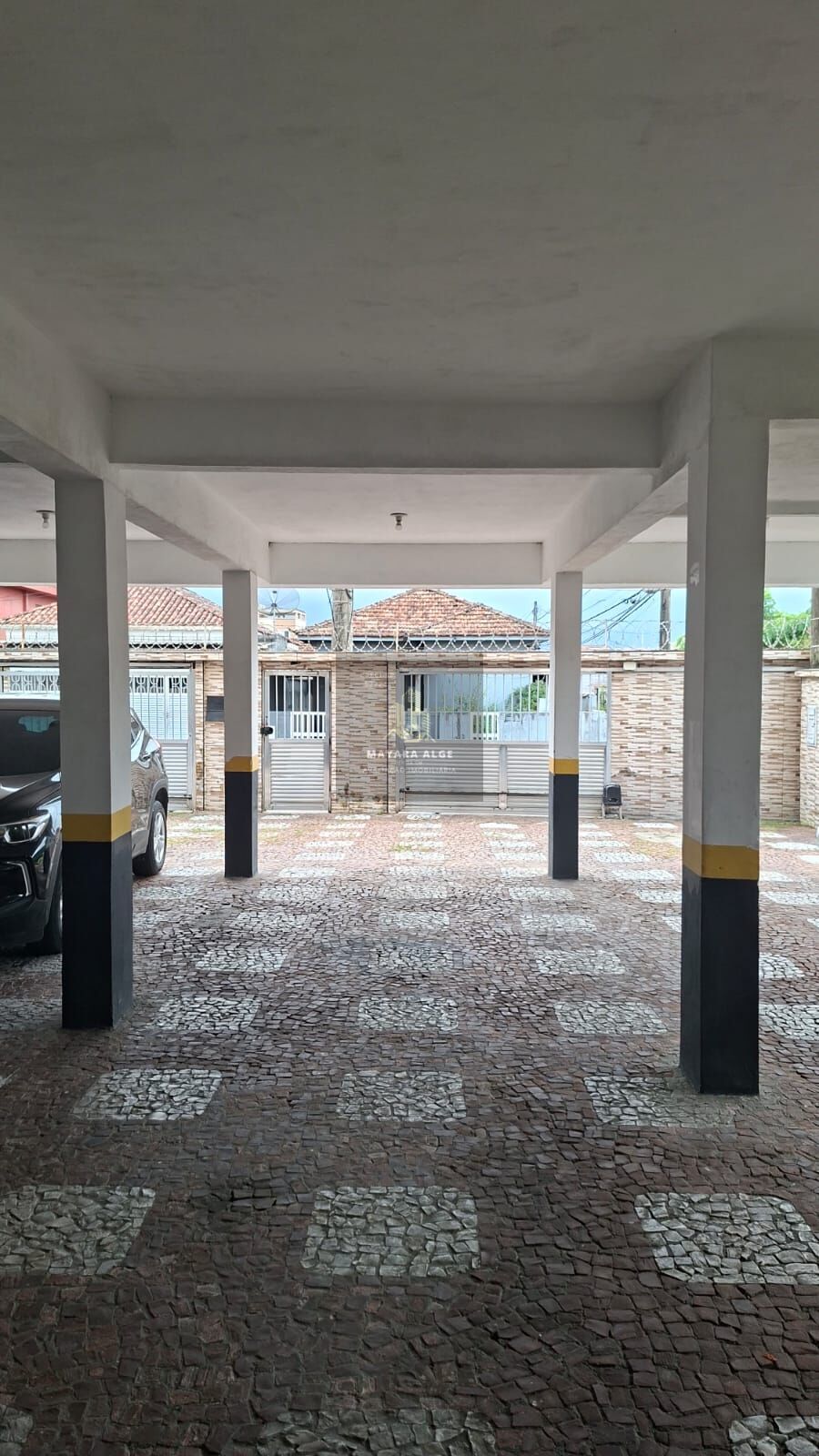 Apartamento com garagem no Vila Cascatinha em São Vicente para venda 2
