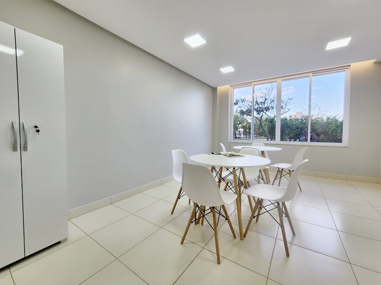 Apartamento para alugar com 2 quartos, 61m² - Foto 18