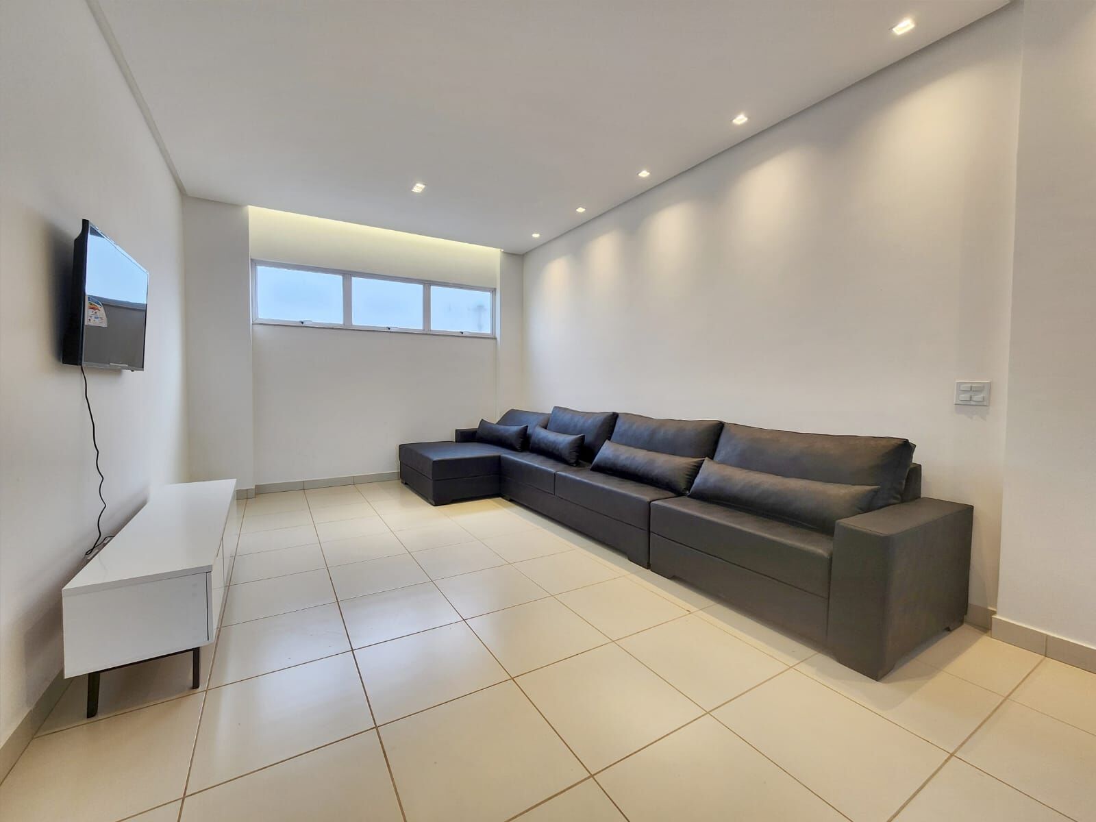 Apartamento para alugar com 2 quartos, 61m² - Foto 15