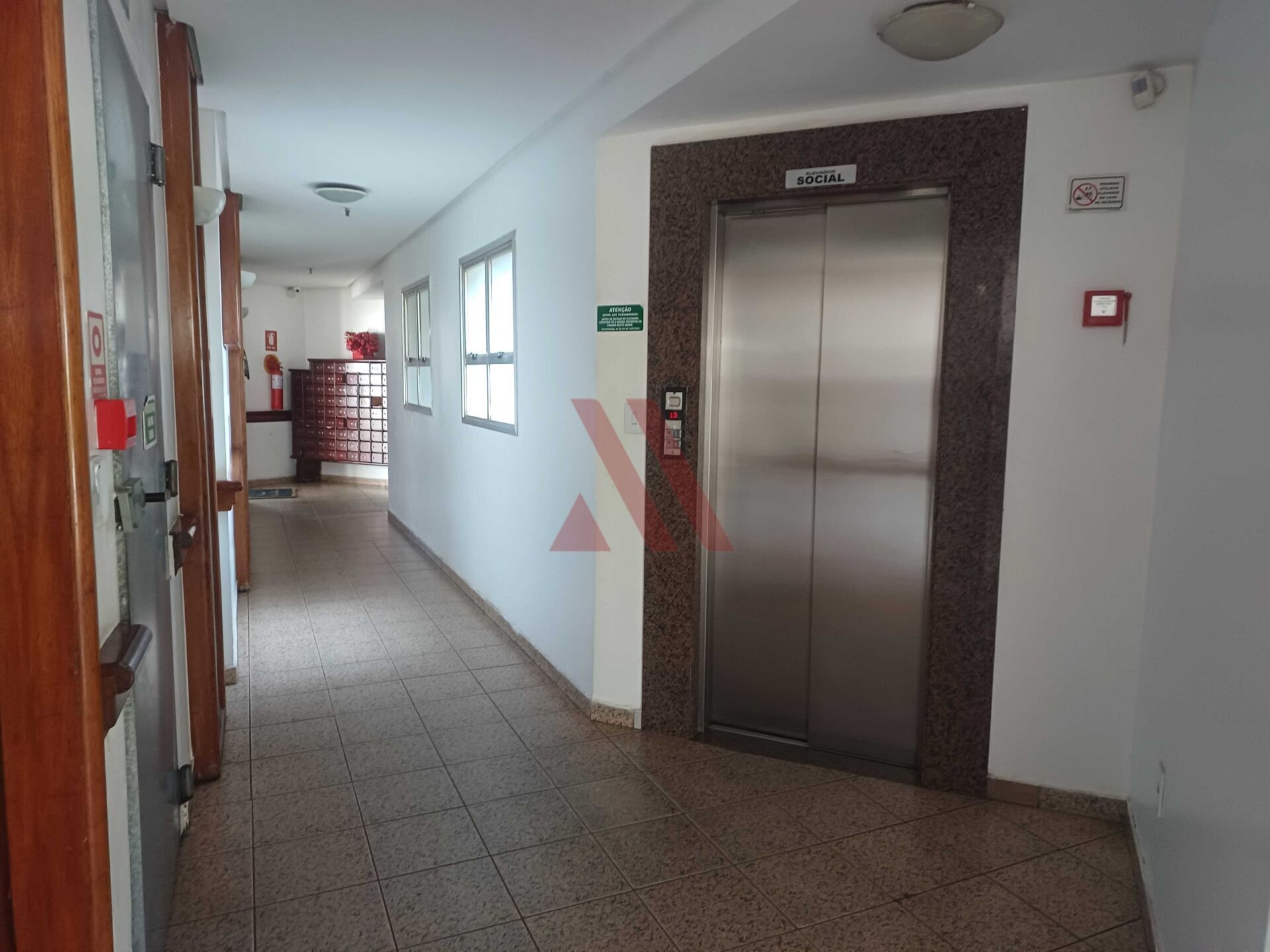 Apartamento à venda com 2 quartos, 62m² - Foto 29