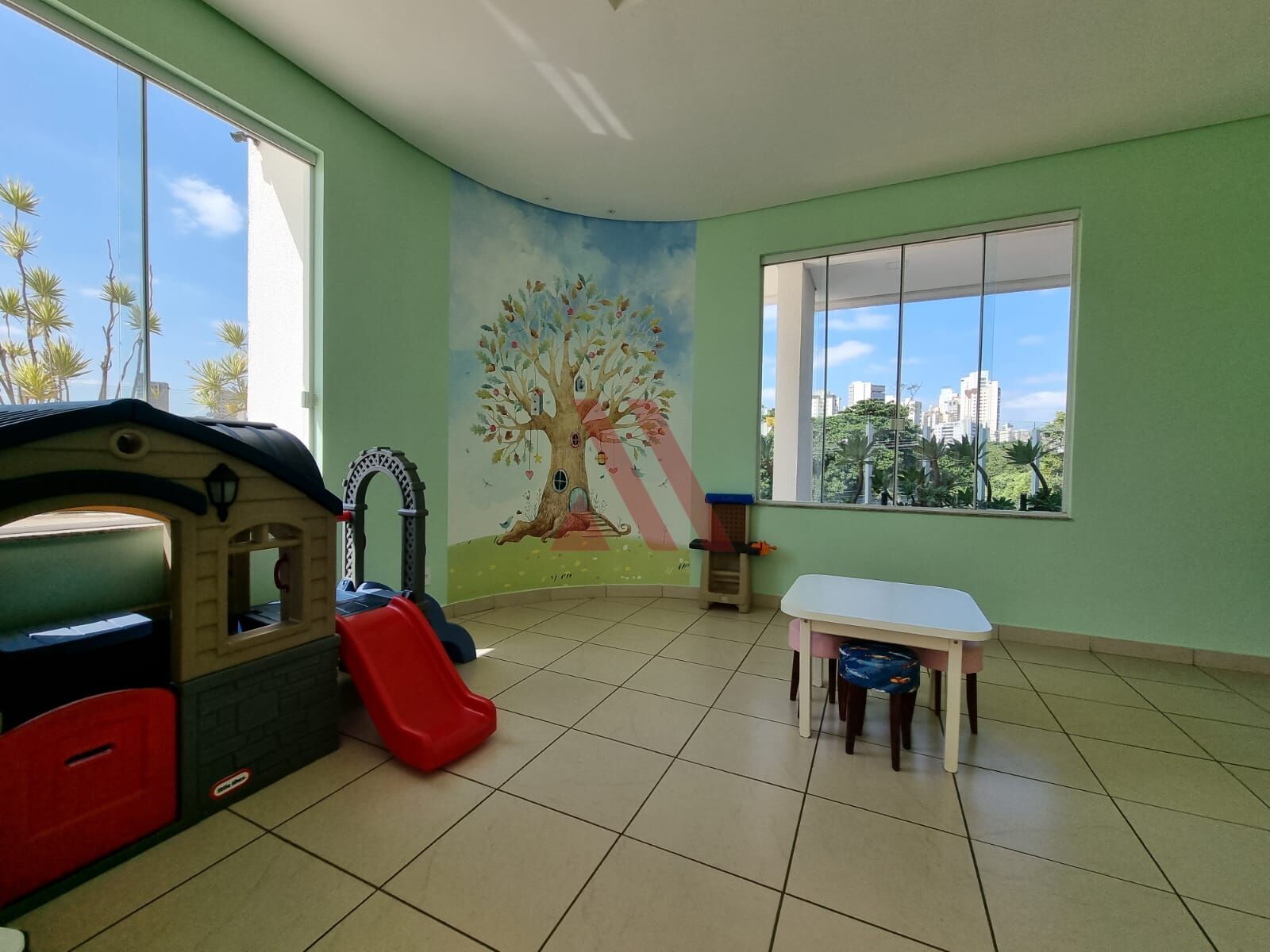 Apartamento para alugar com 2 quartos, 68m² - Foto 33