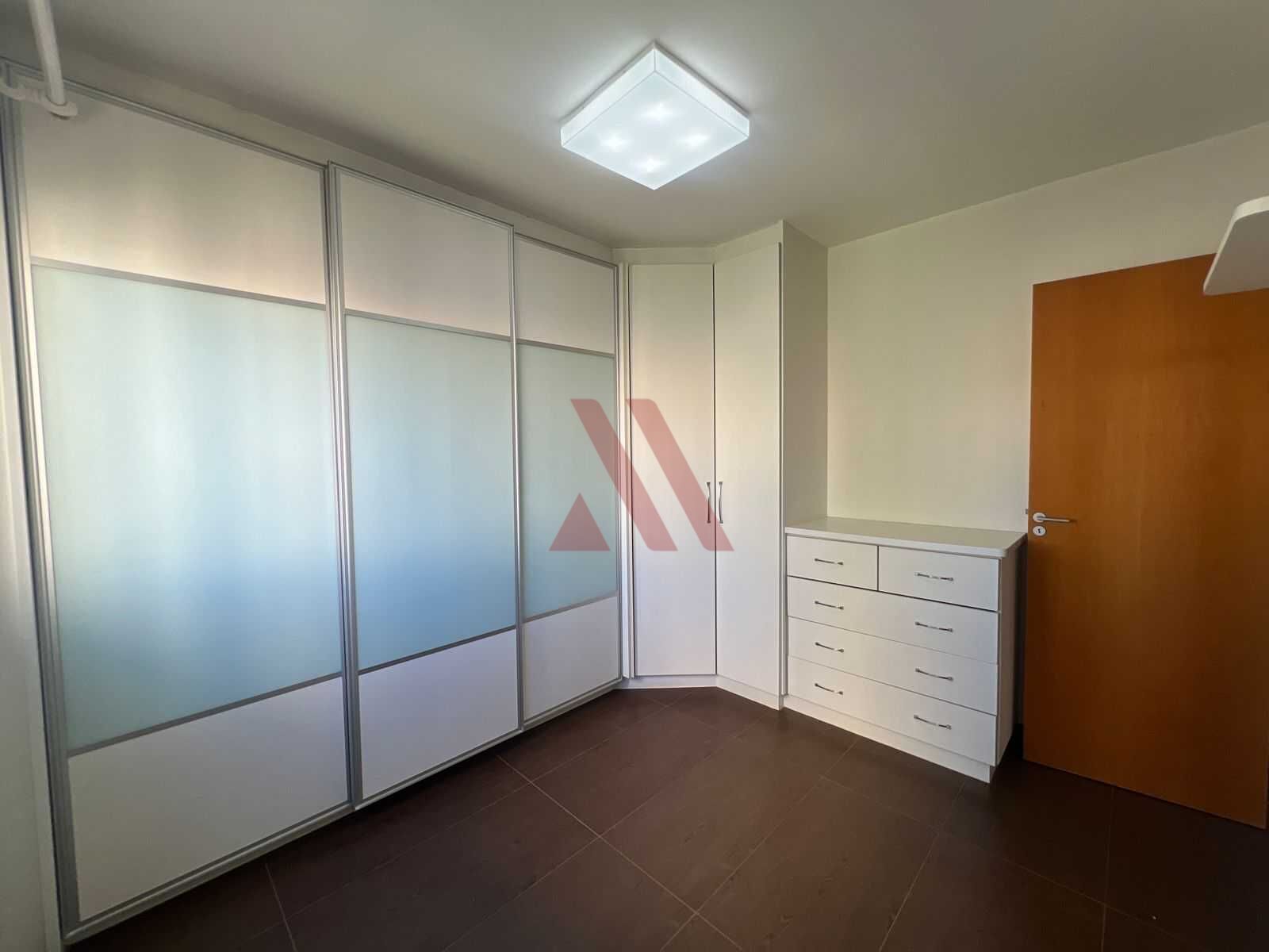 Apartamento à venda com 2 quartos, 94m² - Foto 31