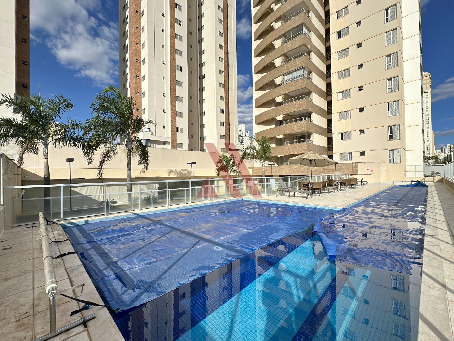 Apartamento à venda com 2 quartos, 75m² - Foto 15