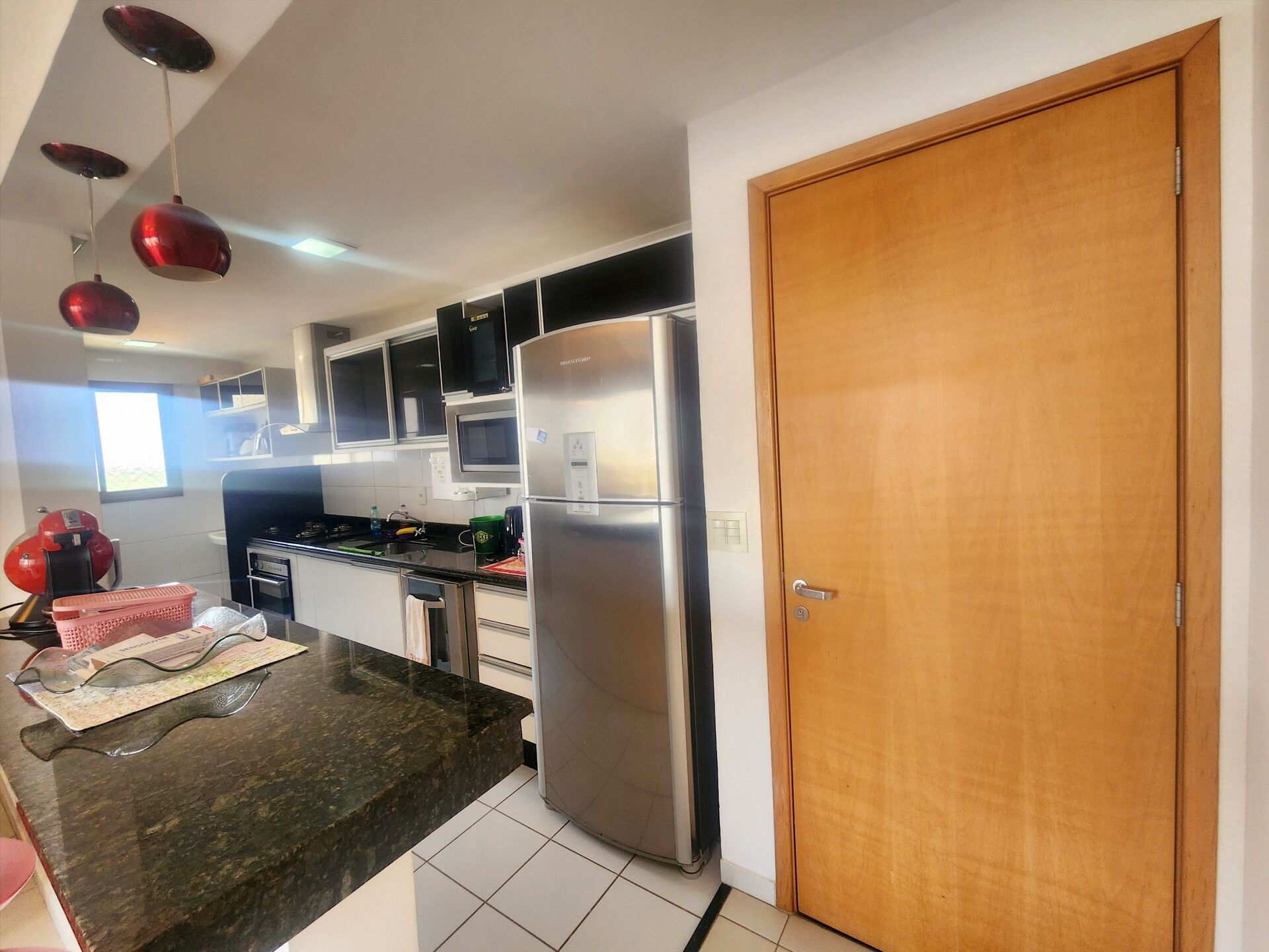 Apartamento para alugar com 1 quarto, 80m² - Foto 2