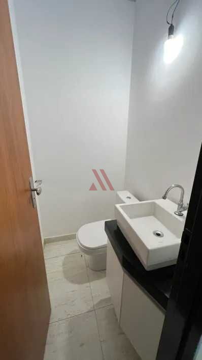 Casa de Condomínio à venda com 4 quartos, 250m² - Foto 26