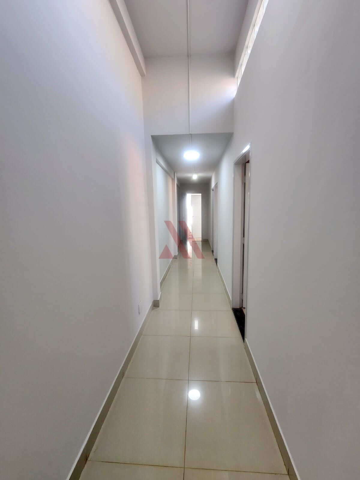 Sobrado, 11 quartos, 303 m² - Foto 8