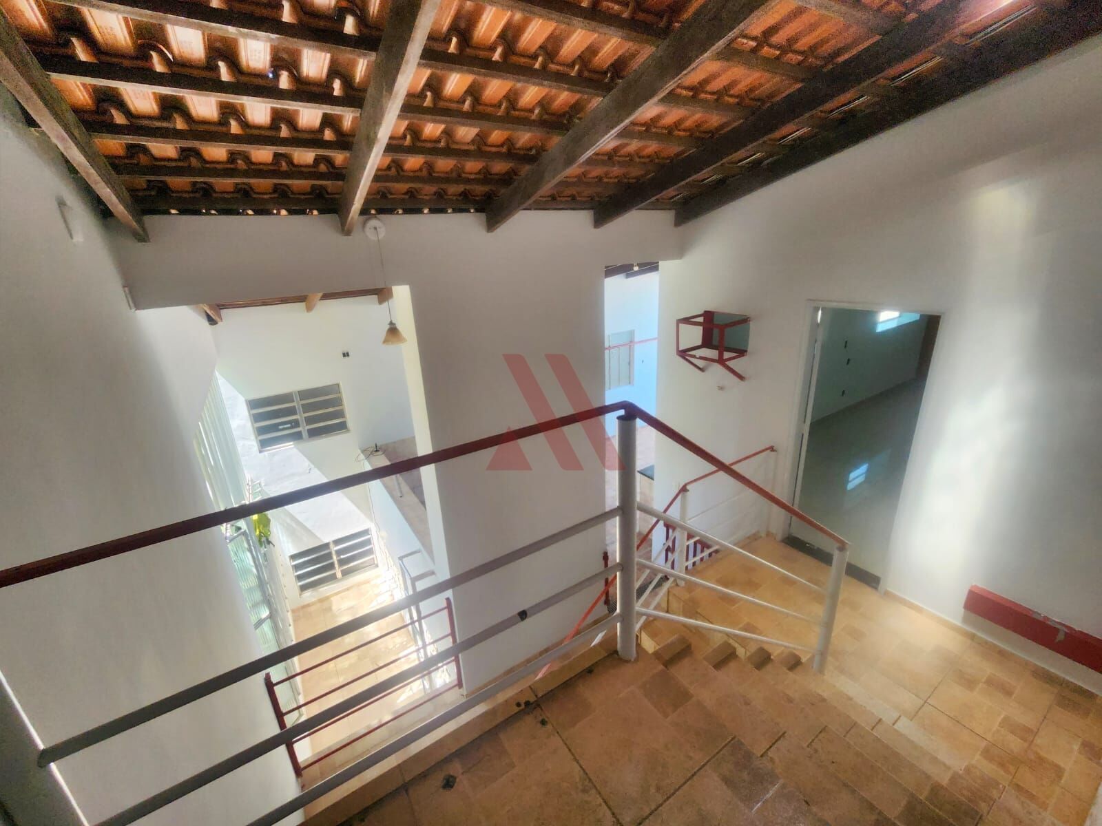 Sobrado, 11 quartos, 303 m² - Foto 6