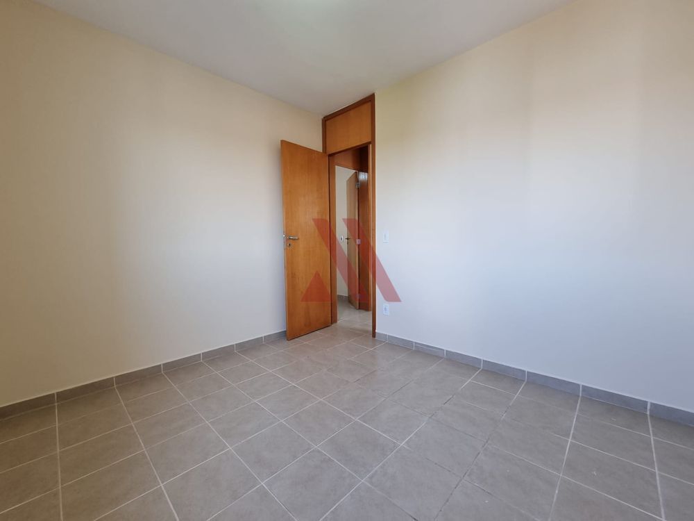 Apartamento para alugar com 2 quartos, 64m² - Foto 9