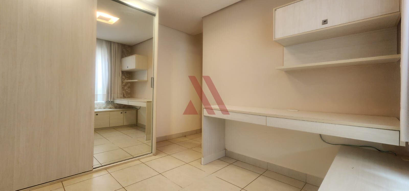 Apartamento para alugar com 3 quartos, 105m² - Foto 8