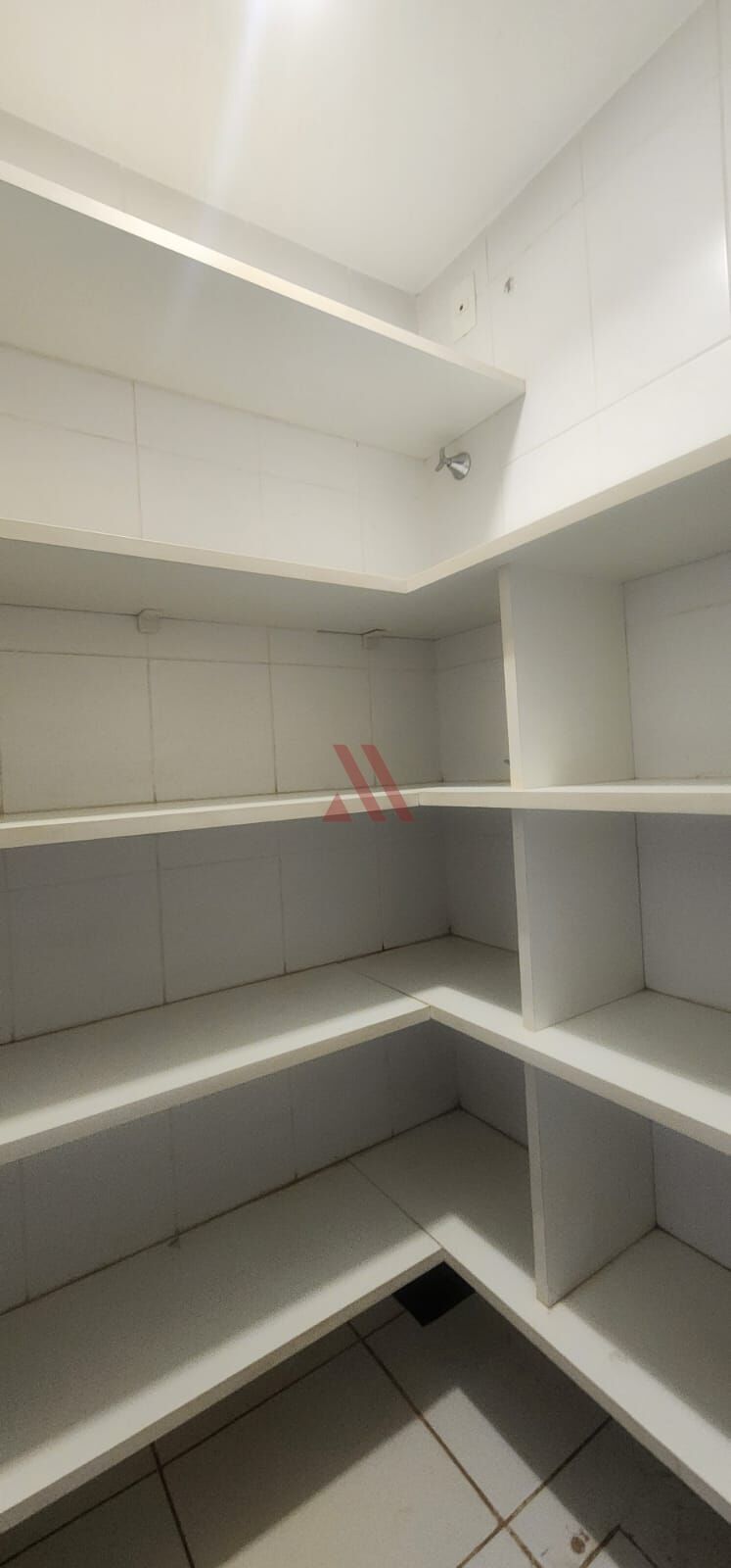 Apartamento para alugar com 3 quartos, 105m² - Foto 6